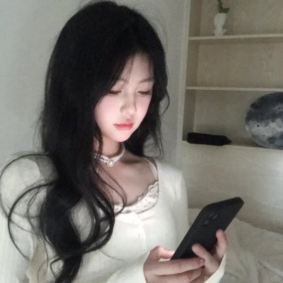 某处，某人